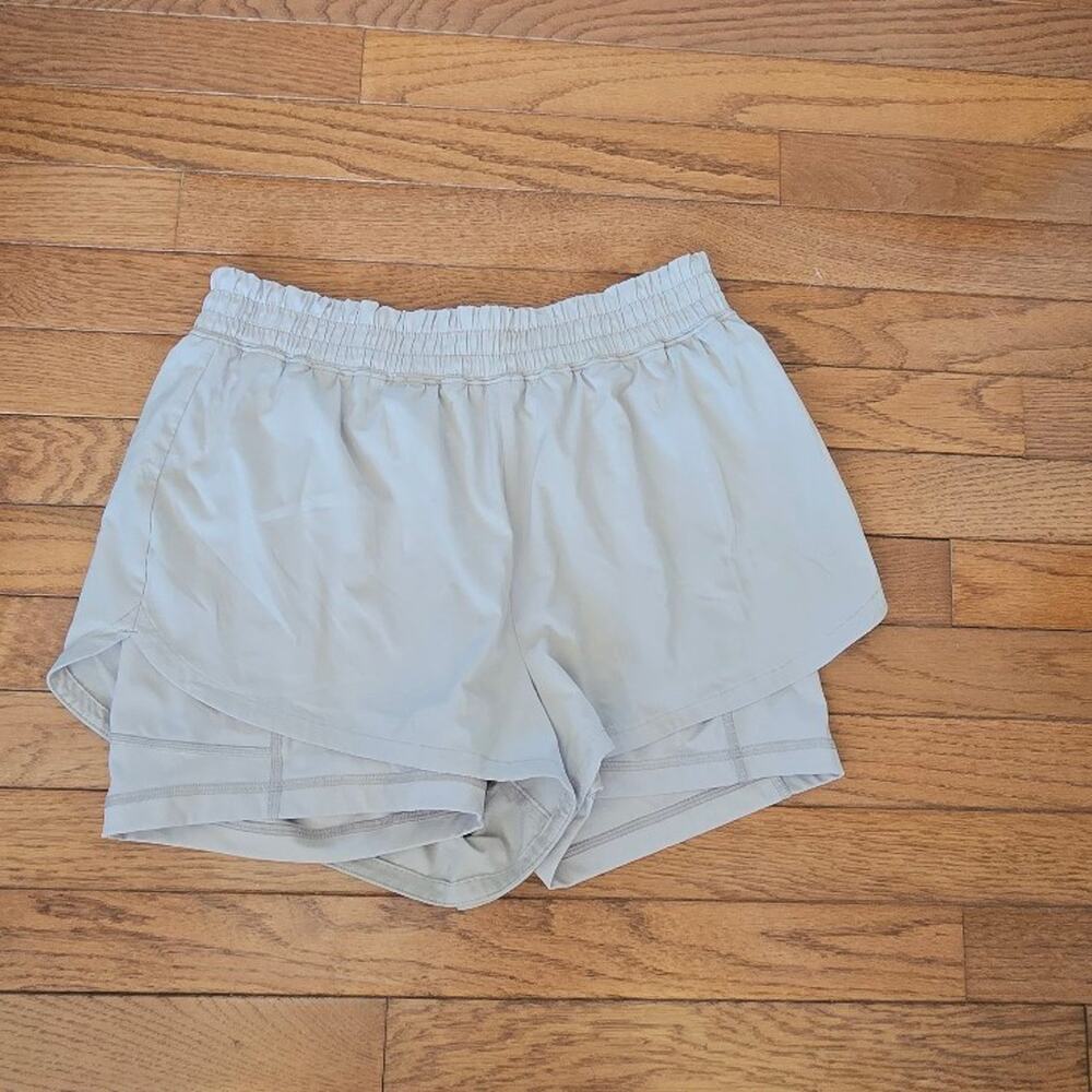 Hollister womens gilly Hicks athletic gray lined running shorts medium